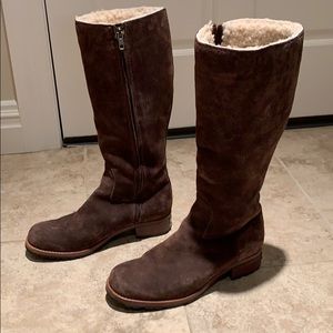 UGG dark brown suede boots. excellent condition!